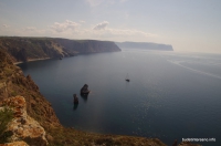 Острова в Черном море скалы Орест и Пилад. Вид с мыса Фиолент