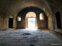 Зал царицы Тамары Пещерный город Вардзия