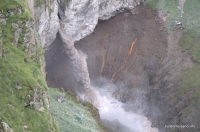 Водопад Кызыл-Су Средний водопад на Джилысу