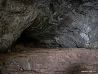 В пещере Извещательной пещера
натеки
извещательская
