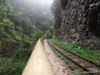 Рельсы в ущелье Гуамское ущелье