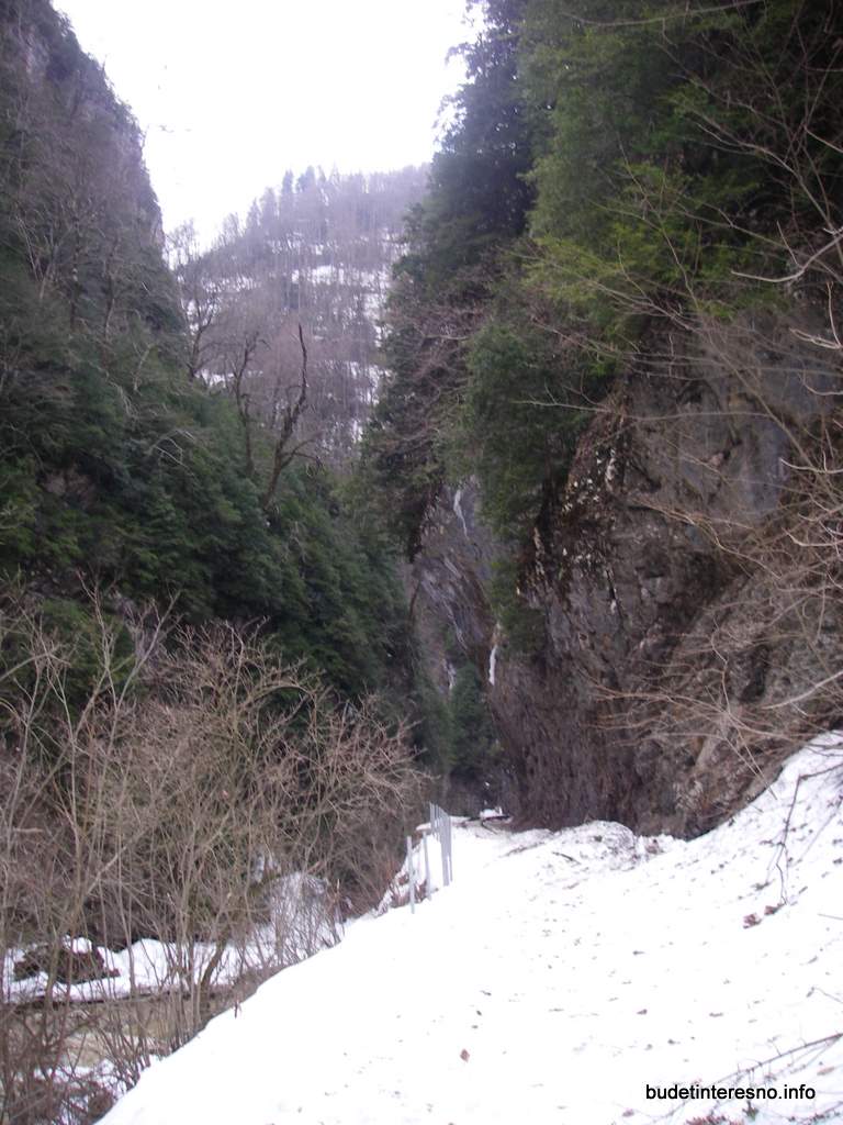 Гуамское Ущелье Зимой Фото