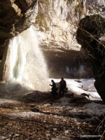 Чинарев водопад зимой Водопад Чинарев
