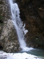 Пальмовый водопад Водопад в каньоне Курджипса