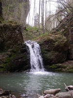 Водопад на реке Сюк водопад в штольней