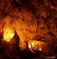 Натечка в пещере в балке Хабакирова пещера писюнов
