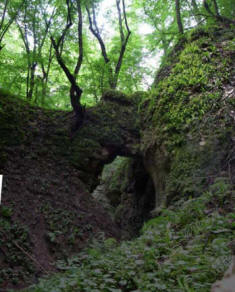 Арки и пещеры Черноморского хребта