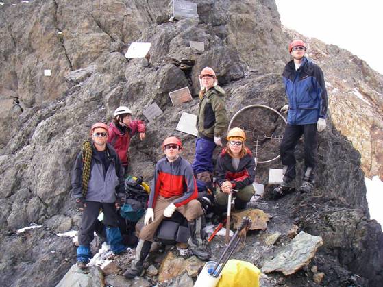 Группа на перевале Кара-Кая Сев. 1Б, 3100 м.