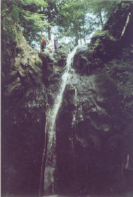 Водопады на ручье Двубратском (Шпичатский поток)